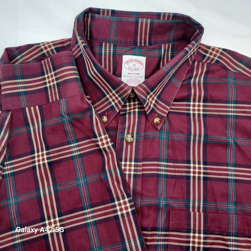 Brooks Brothers XL Madison Non Iron Plaid Button Down Shirt Maroon